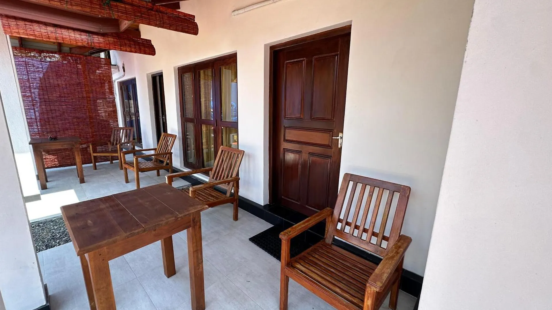 Sky Blue Hostel Negombo